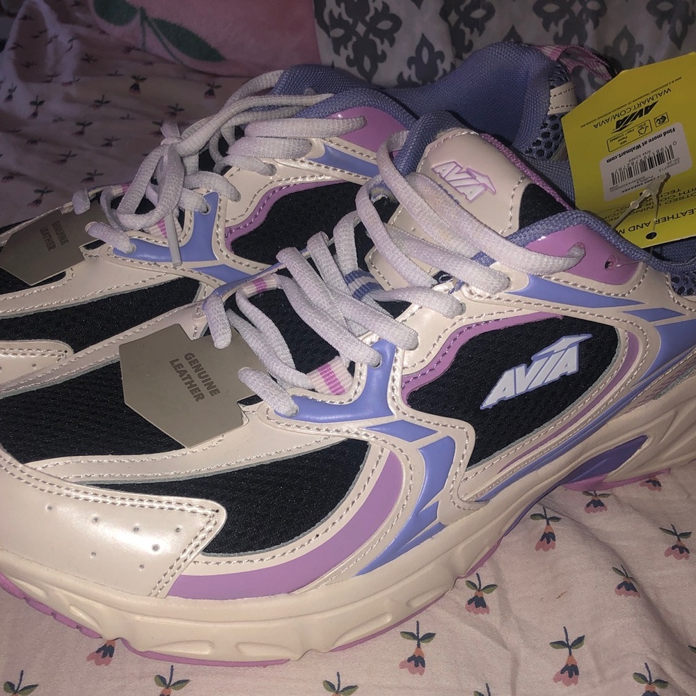 Avia Women's Lavender, Black & Cream Athletic Sneakers